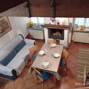  Holiday home Emy & Lu Casa Citta' Alta